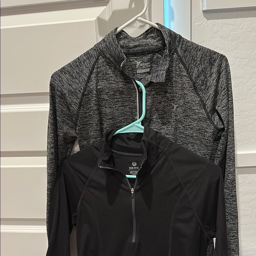 Old Navy Women's Black and Gray Jackets